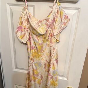 Ted Baker floral dress size 4 between size between 10 and 12